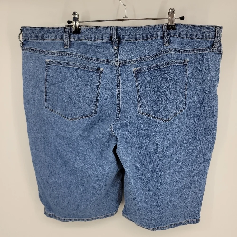 LEE RIDERS Womens Bermuda Midrise Jean‎ Shorts Size 22M